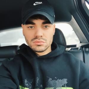 Meet your Posher, Cody